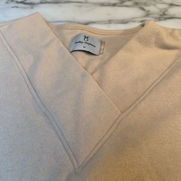 EUC Dudley Stephen’s Valley V Neck in Terry - Picture 3 of 8